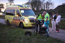 Vrouw gewond na aanrijding met scooter langs Zeeweg in Overveen