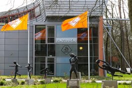 KNVB wil vanaf 19 juni Eredivisie hervatten