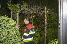 Brand in tuin bij de Van Verschuer Brantslaan in Bennebroek