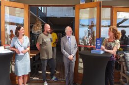 Een koplopersgroep van Noord-Hollandse strandpaviljoens hebben vanaf vandaag een Plasticvrij Terras