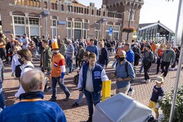 Stroom racefans naar Zandvoort komt op gang