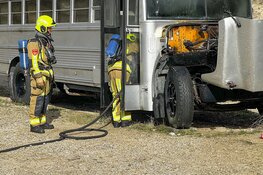 Brand in bus op camping De Lakens in Overveen