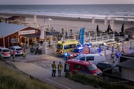 Hulpdiensten groots uitgerukt voor reanimatie op strand bij Zandvoort