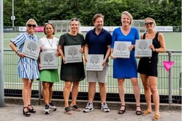 Stoeptegels voor hockeyers MHC Bennebroek