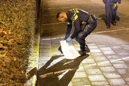 Auto in brand op parkeerplaats tennisvereniging Bennebroek