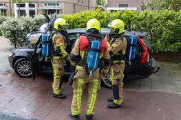Autobrand aan Julianalaan in Overveen