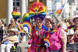 Pride at the Beach tocht 2024 door Zandvoort