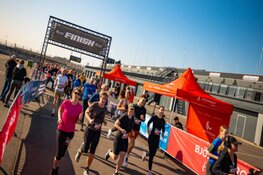 Blije gezichten tijdens vierde editie Pre-Run Zandvoort Circuit Run