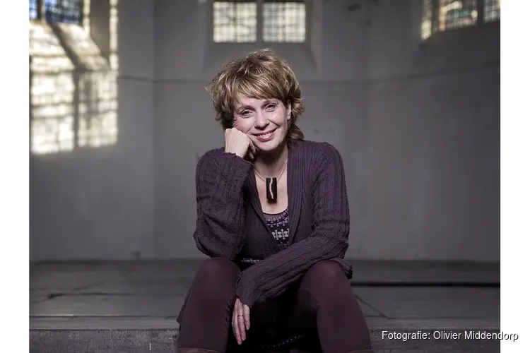 Kerstconcert met sopraan Johannette Zomer in het gemeentehuis van Bloemendaal