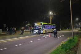 Fietser ernstig gewond na aanrijding met stadsbus