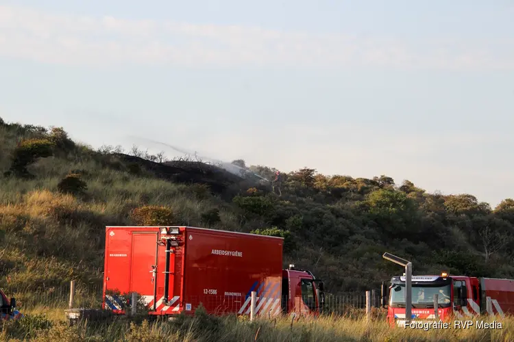 Camping deels ontruimd vanwege duinbrand bij Overveen