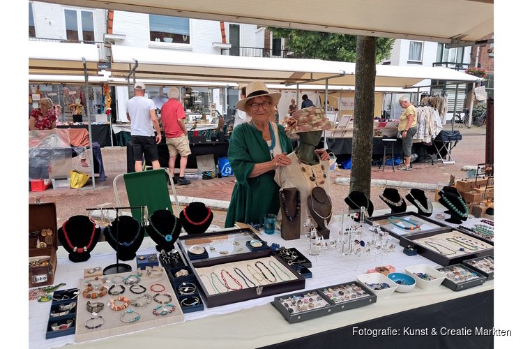 Eerste Kunst & Creatie Markt brengt 30 kunstenaars naar Jaarmarkt Bloemendaal
